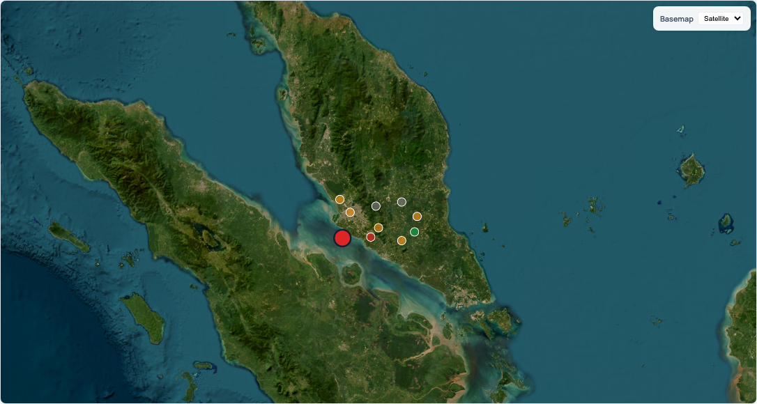 The map of the first mile locations, with the color of the risk band